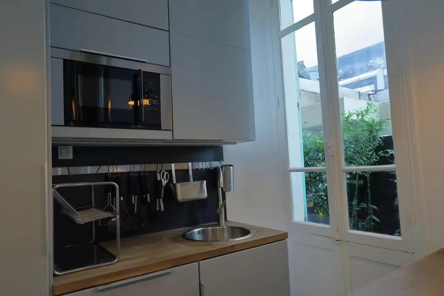 First Floor Apartment Fully Renovated Antibes