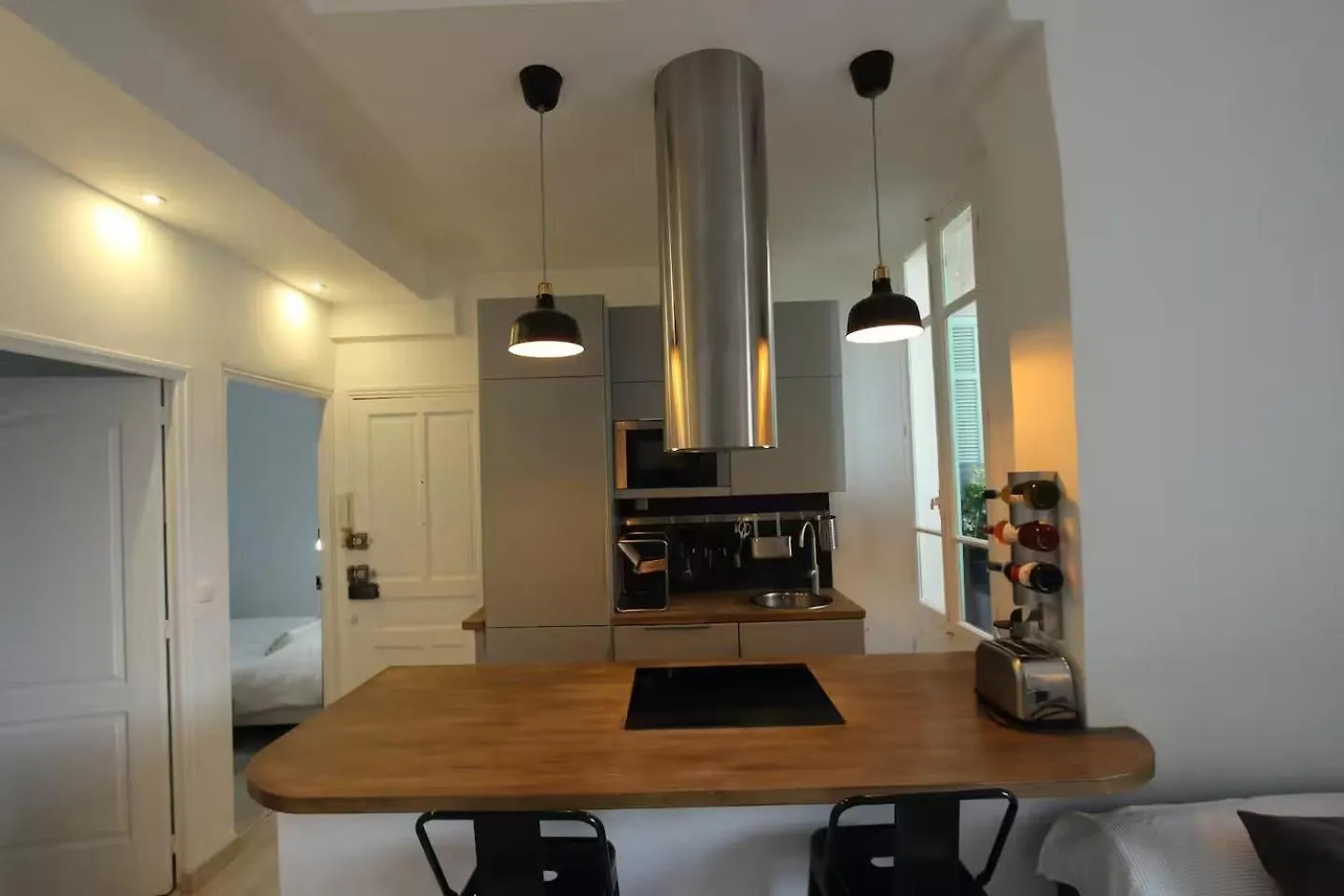 First Floor Apartment Fully Renovated Antibes